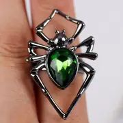 Prsten s pavoukem zelený kámen
